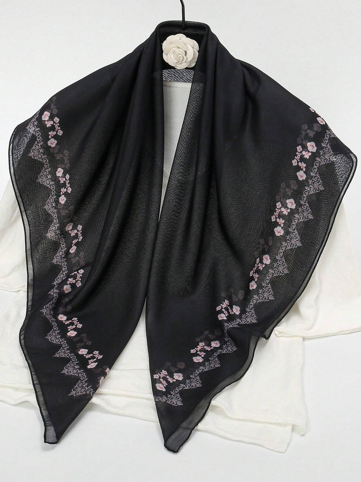 SOFT TWILL SOLID AND FLORAL BORDER PRINT SCARF