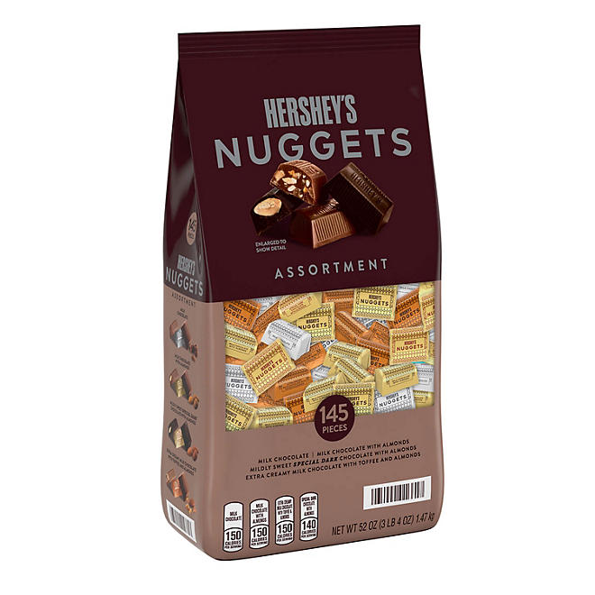HERSHEY'S NUGGETS Milk and SPECIAL DARK Chocolate Flavors Assorted, Bulk, Individually Wrapped, Gluten Free Candy Bars Bulk Bag (52 oz., 145 pcs.)