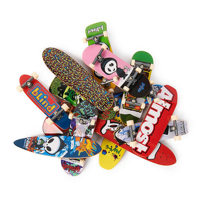 Tech Deck Mega 14-Pack Fingerboard Set