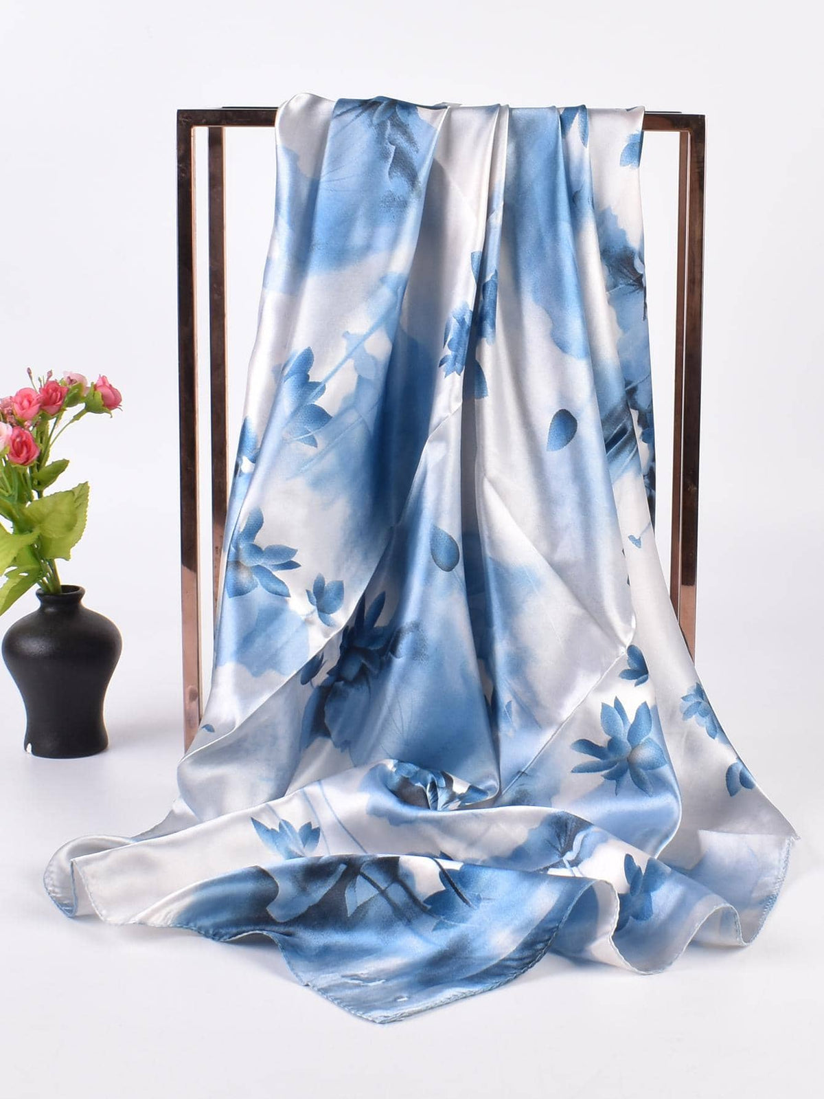 SILK TEXTURE FLORAL SHADOW SCARF