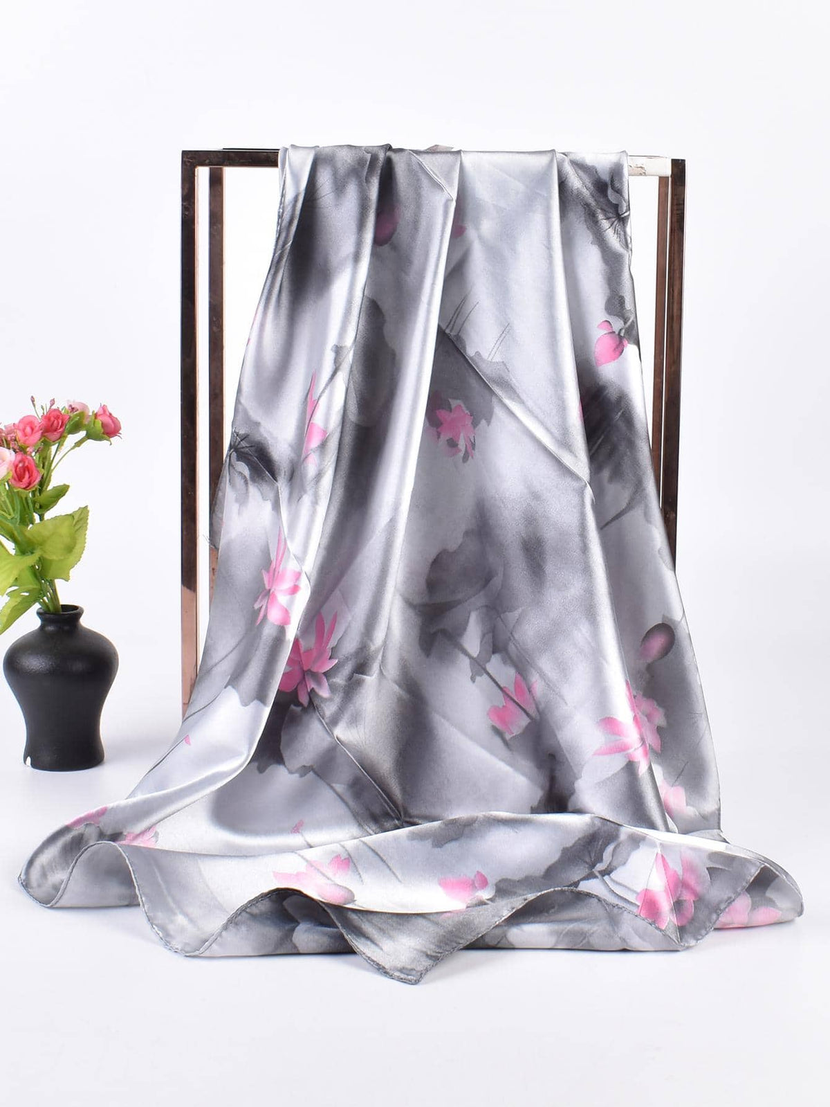 SILK TEXTURE FLORAL SHADOW SCARF