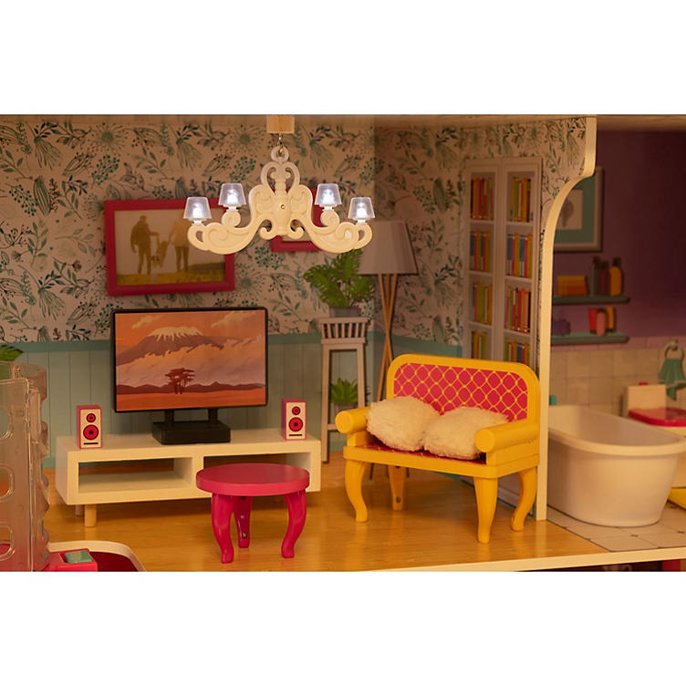 Beachside Dollhouse